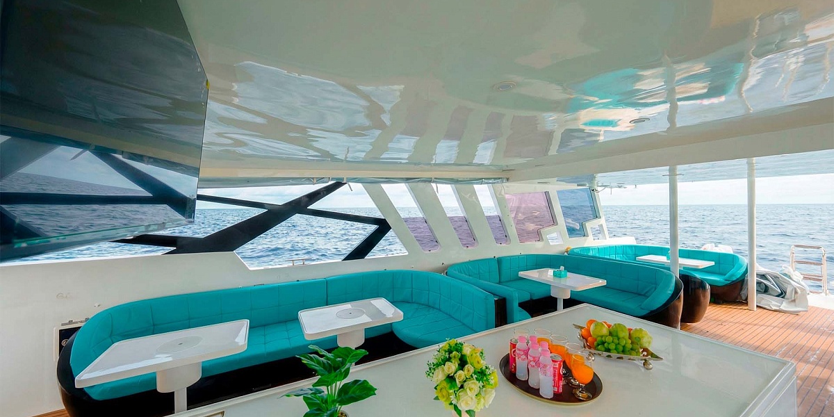 Аренда моторного катамарана Power Catamaran 50 на Пхукете